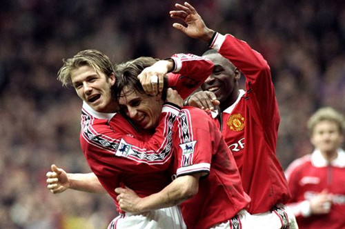 与场边球迷 与场边球迷